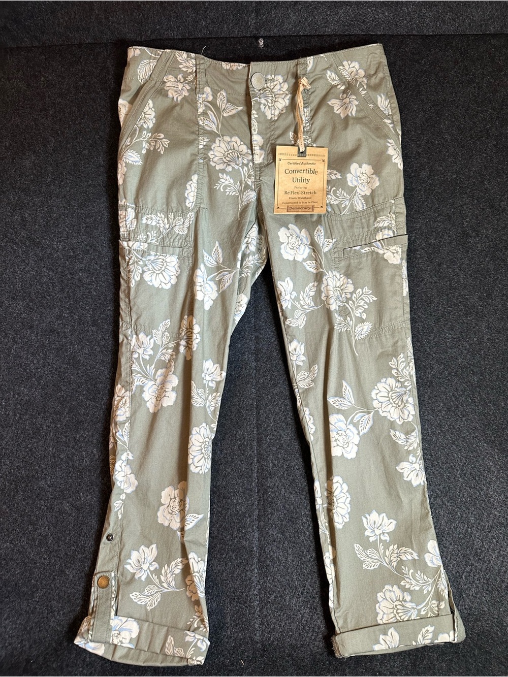 Democracy Flex-ellent Floral Utility Cargo Pants Green Roll Tab Women Size 4